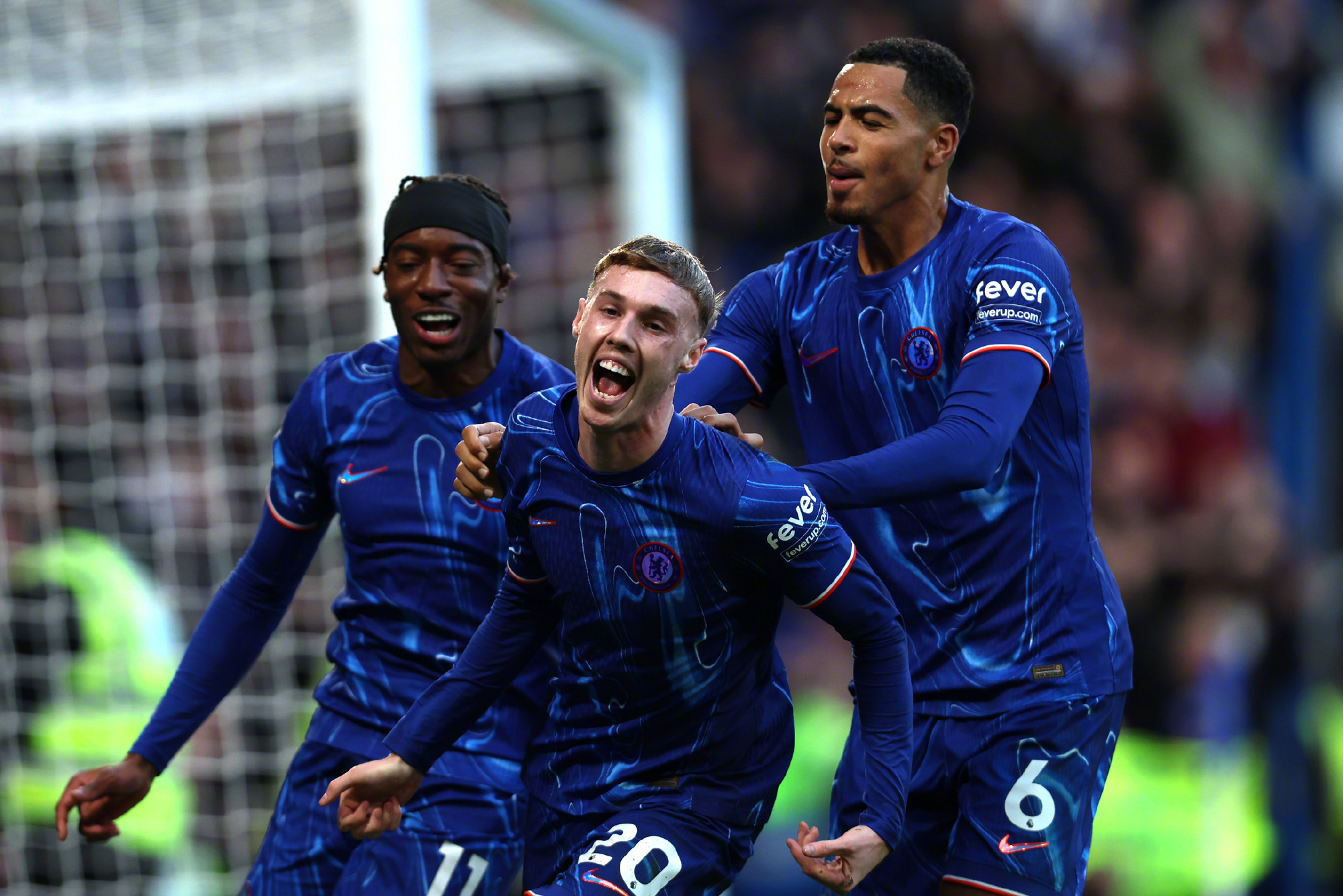 包含凯恩重要时刻重返赛场，切尔西带队取胜！热度持续攀升的词条-爱游戏官方网站