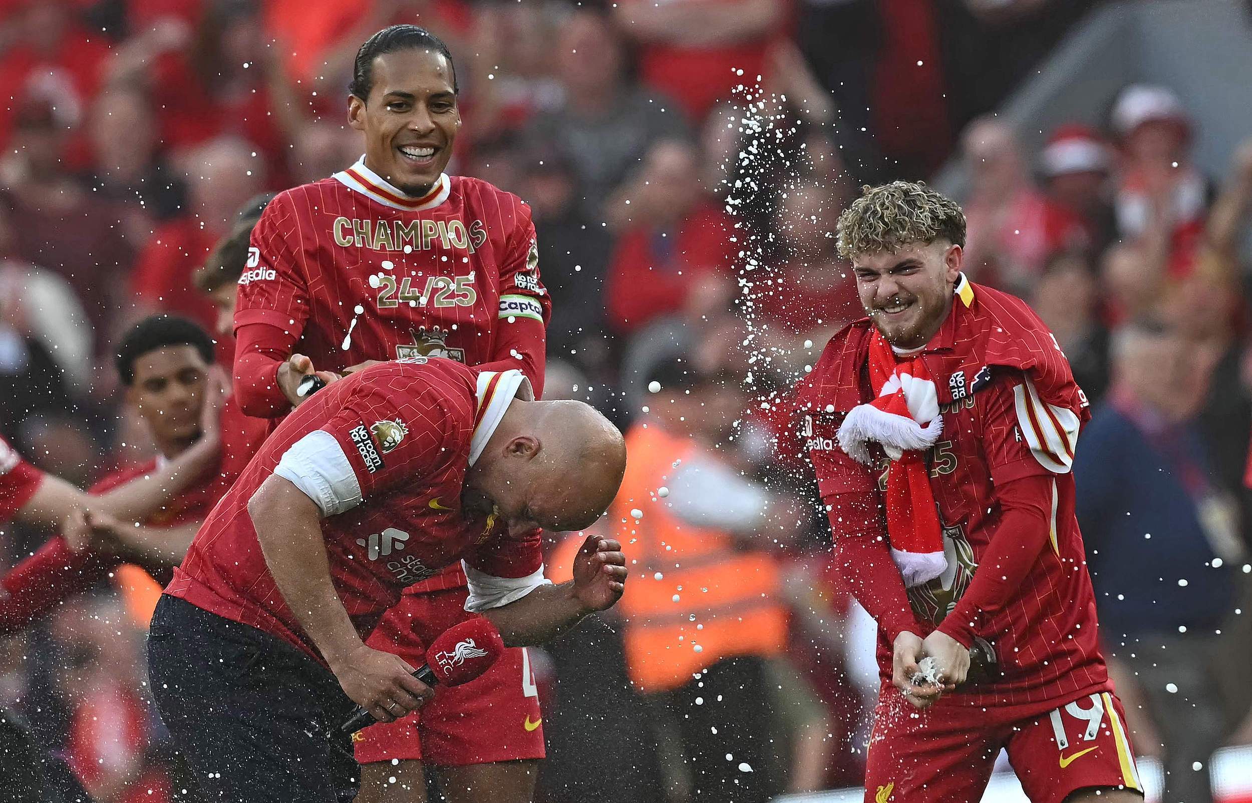 内马尔与50激战利物浦分钟，出色发挥胜负难料！，穆雷焦点对战上演精彩一战的简单介绍-爱游戏娱乐