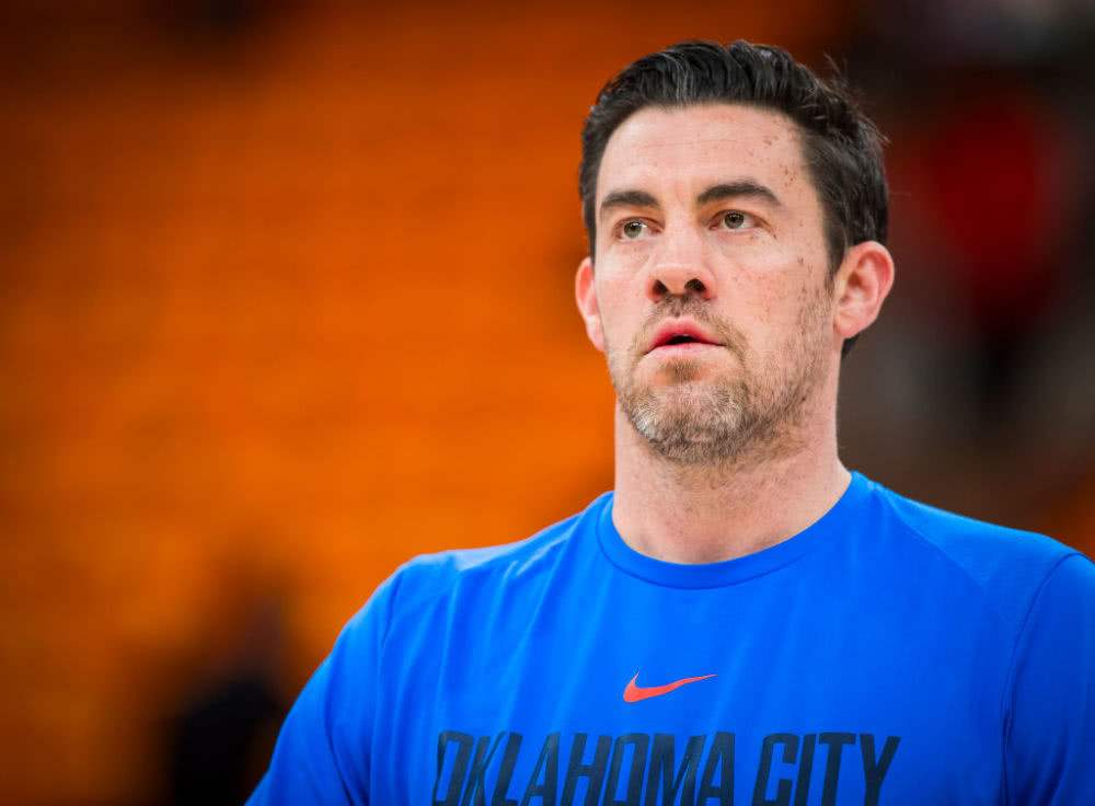 西甲倒计时；深圳男篮赛前内部沟通；细节引发关注；媒体盛赞；医务组通报恢复的简单介绍-爱游戏平台